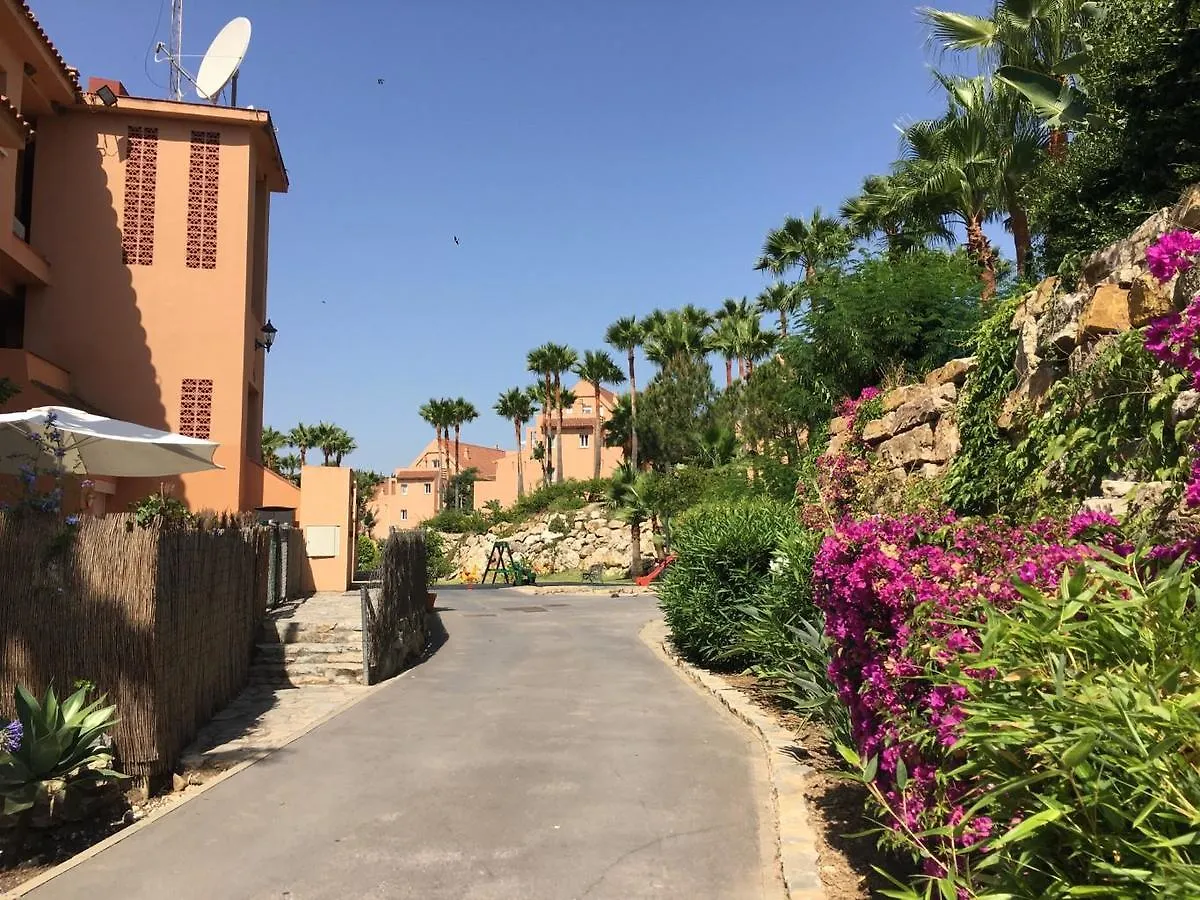 Appartamento 2236-Lovely Groundfloor With Pool View Casares Spagna