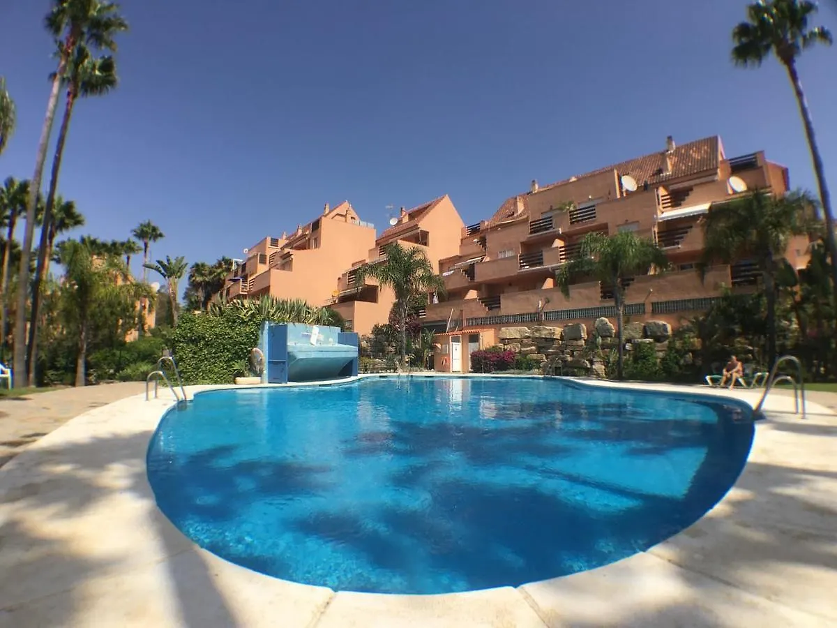 2236-Lovely Groundfloor With Pool View Casares Spagna